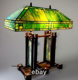 Rare Frank Lloyd Wright Architectural Designed Tiffany Style Stained Glass Lamp