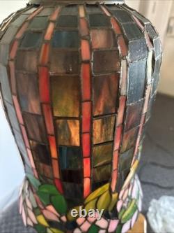 River of Goods Indoor Table Lamp with Stained Glass Hanging Lily Flower Base