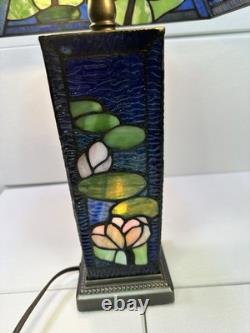 Stained Glass Floral Pattern Table Lamp Triangle Shade Art Multicolor