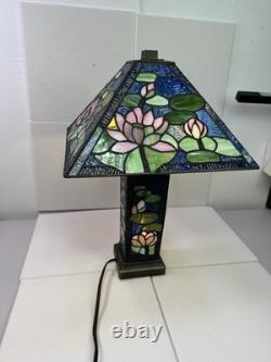 Stained Glass Floral Pattern Table Lamp Triangle Shade Art Multicolor