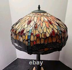 Stained Glass Shade with Dragonfly Table Lamp Pull Chain Metal Base 17 Shade