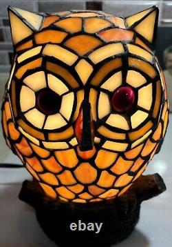 Stained Glass Table Lamp 10 By 8 Owl