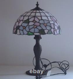 Stained Glass Tiffany Style Floral Table Lamp