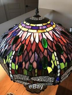 Stained Glass Tiffany Style Table Lamp