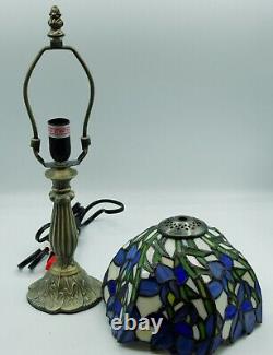 Stained Glass Tiffany style 8 inch Shade Table Bedside Reading lamp