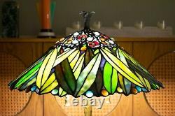 Stunning Paul Sahlin's Tiffany's Stained Glass Table Lamp Feather Design