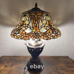 TIFFANY-STYLE Vtg Stained Glass Lamp