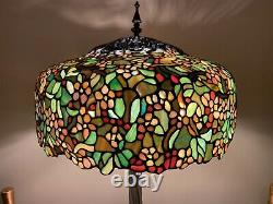 Tiffany Apple Blossom Stained Glass Lamp