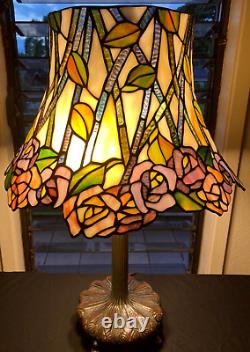 Tiffany Sale Stain-Glass Style 2bulb 2chain Table Lamp U/Labs 18w x 29t Lovely