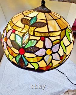 Tiffany Stained Glass Lamp 2 Light Victorian Style Retro Reproduction Floral