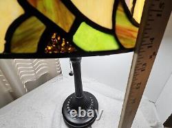 Tiffany Stained Glass Lamp 2 Light Victorian Style Retro Reproduction Floral