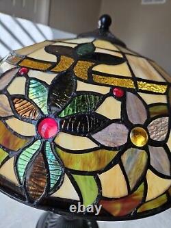 Tiffany Stained Glass Lamp 2 Light Victorian Style Retro Reproduction Floral