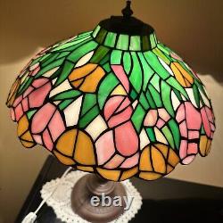 Tiffany Stained Glass Shade Bronze Lion Head Pattern Table Lamp Made USA 1950s