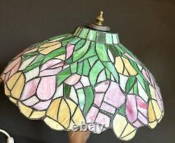 Tiffany Stained Glass Shade Bronze Lion Head Pattern Table Lamp Made USA 1950s