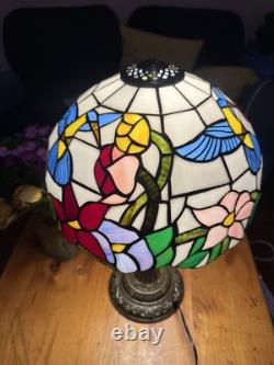 Tiffany Style 14 Tall Lamp Domed Stained Glass Hummingbird Floral Brand New