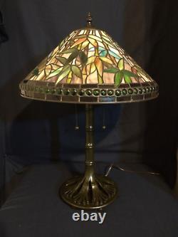 Tiffany Style 25 Inch Bamboo Design Stained Glass Table Lamp By Quoizel Lighting