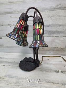 Tiffany Style 3 Tulip Stained Glass Table Lamp Lily Pad Base Colorful Beautiful