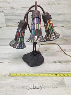 Tiffany Style 3 Tulip Stained Glass Table Lamp Lily Pad Base Colorful Beautiful