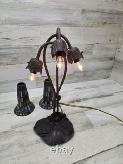Tiffany Style 3 Tulip Stained Glass Table Lamp Lily Pad Base Colorful Beautiful