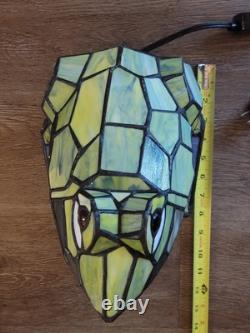 Tiffany-Style Animal Green Stained Glass Frog Accent Lamp Beautiful Works Tested