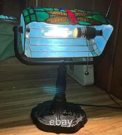 Tiffany Style Bankers Table Lamp Stained Glass Dragonfly Desk Bedside Light