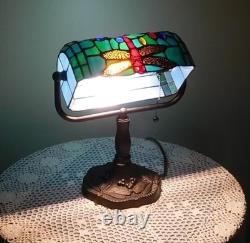Tiffany Style Bankers Table Lamp Stained Glass Dragonfly Desk Bedside Light