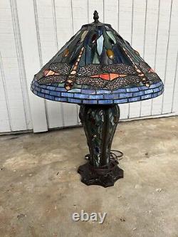 Tiffany Style Dragon Fly Stained Glass Lamp