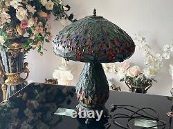 Tiffany Style Dragonfly Green Table Lamp WithIlluminated Base 18 Shade