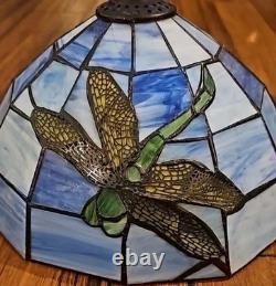 Tiffany-Style Dragonfly Stained Glass Lamp Art Nouveau Look Cast Metal Base