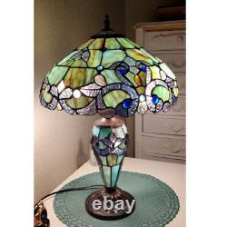 Tiffany Style Green Hue Lighted Base Stained Glass Accent Table Lamp 20in