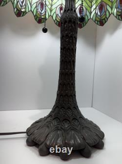 Tiffany-Style Green Peacock Feather Stained Glass Table Lamp, Art Nouveau 26
