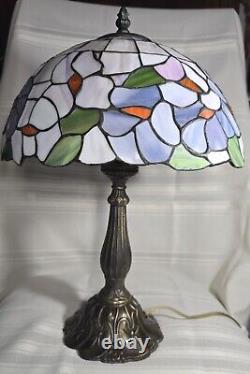 Tiffany Style Lamp Pink & Purple Floral Flowers Stained Glass