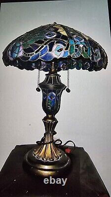 Tiffany Style Lamp Stained Glass Peacock Design