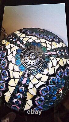 Tiffany Style Lamp Stained Glass Peacock Design