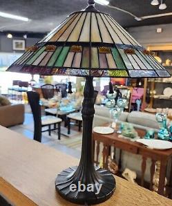 Tiffany Style Mission 2-Light Table Lamp Amber Black Stained Glass Finish