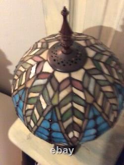 Tiffany Style Stained Glass Elephants Holding Air Balloon Lamp Stained Glass