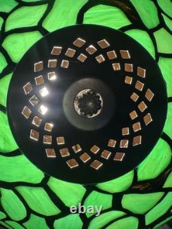 Tiffany Style Stained Glass Lamp 14 Green Leaf Domed Shade Drip Edge New