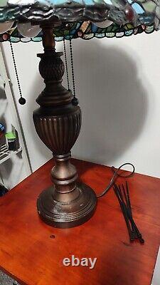 Tiffany-Style Stained Glass Lamp Floral Vine Mosaic Bronze Base Vintage