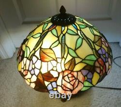 Tiffany Style Stained Glass Lamp Mosaic Base