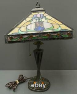 Tiffany Style Stained Glass Lamp QUOIZEL Table Lamp Shade & Base 23 TESTED