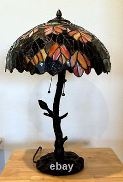 Tiffany Style Stained Glass Leaf Pattern Shade Table Top Dual Bulb Tree Lamp