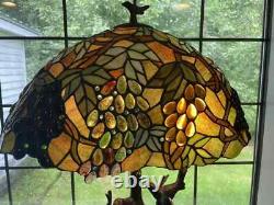 Tiffany Style Stained Glass Table Desk Lamp Tree Bird Style Leaf Grape Shade