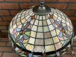 Tiffany Style Stained Glass Table Lamp