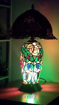 Tiffany Style Stained Glass Table Lamp 3-Way Lighting Roses & Floral Design