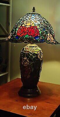 Tiffany Style Stained Glass Table Lamp 3-Way Lighting Roses & Floral Design