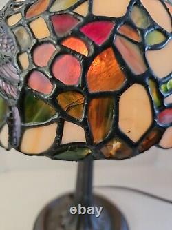 Tiffany Style Stained Glass Table Lamp Cardinal Bird Flowers Brass 14.5 READ