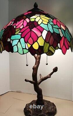Tiffany Style-Stained Glass lamp with Tree trunk Base Double pull chain switch