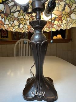 Tiffany Style Table Desk Lamp 21 Tall Stained Glass 16 Shade, Red, Birds