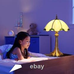 Tiffany Style Table Lamp, Beige Stained Glass Lamp, Vintage Lamp, 12 Inches Wide