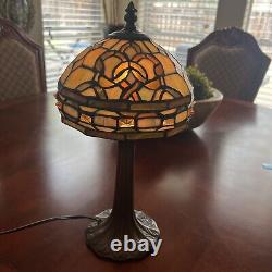 Tiffany Style Table Lamp Bronze Stained Glass 15.5